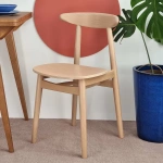 Chaise de salle à manger en bois Biju en hêtre