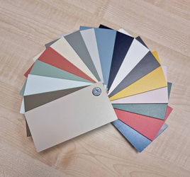 Échantillons de couleurs RAGABA (17 pièces).)